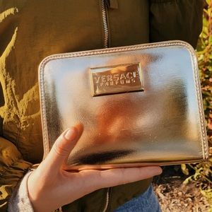 gold* versace parfumes wallet with gold* chain